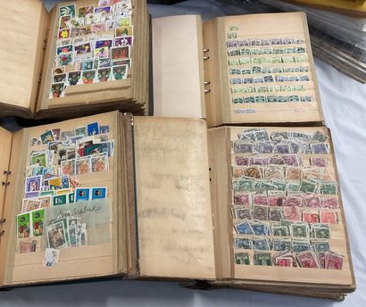 34 Albums Europe : Timbres de toutes périodes,...