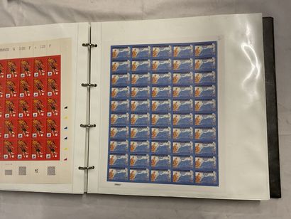1 Album Faciale - Année 1997 : Timbres de...
