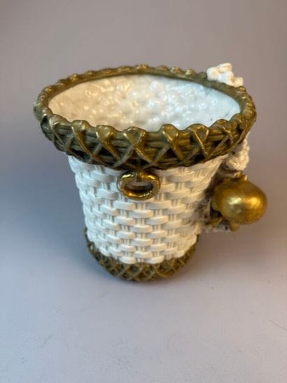 Earthenware planter with a wickerwork pattern,...