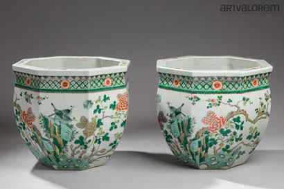 CHINA, 19th–20th century
Pair of octagonal...