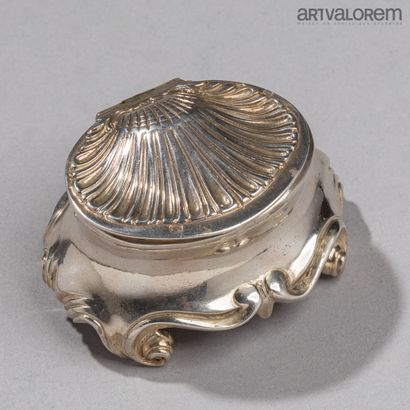 Saleron en argent 950°/°° de forme rocaille,...