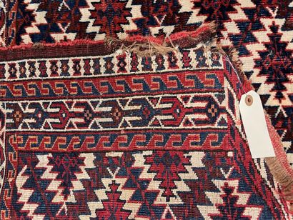 Rare ASMALDYCK (Yomoud Turkmen, ca. 1880)
Camel...