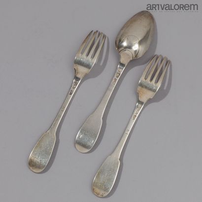 CAMBRAI 1786
Deux fourchettes en argent 950...