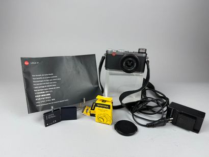 [ LEICA ]
Leica X-1 digital camera (minor...
