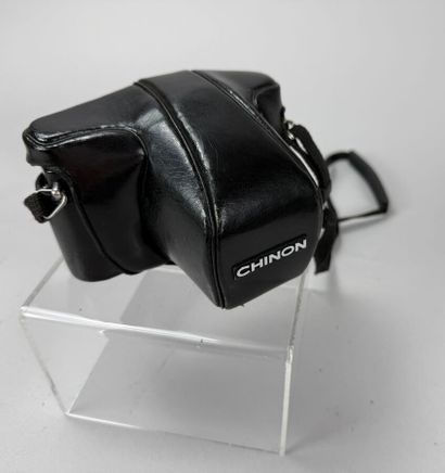 [PHOTOGRAPHIC ACCESSORIES] 
Assorted film...