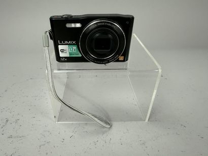 [CAMERAS] 
Set of five Panasonic digital...