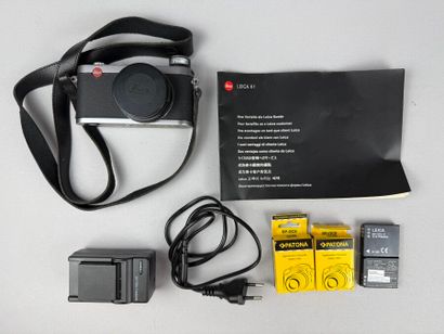 [ LEICA ]
Leica X-1 digital camera (minor...