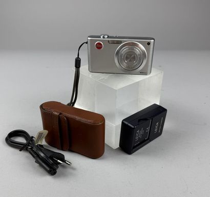 [ LEICA ]
Leica C-Lux 2 digital camera with...