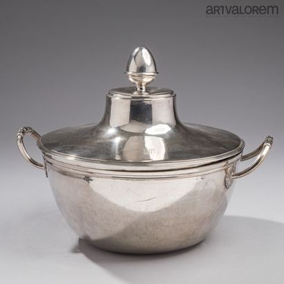PARIS 1798-1809
Soupière à deux anses en...