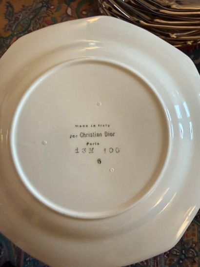 CHRISTIAN DIOR
Partie de service de table...