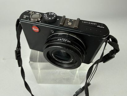 [ LEICA ]
Leica D-Lux 4 digital camera, including...