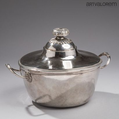 PARIS 1803-1809 
Légumier couvert à deux...