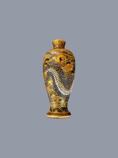 JAPAN 
Small Satsuma baluster vase with enameled...