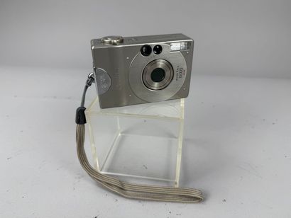 [CAMERAS]
Set of three cameras including:...