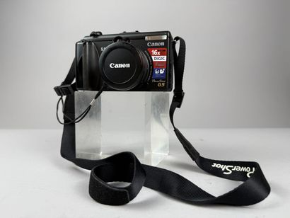[CAMERAS] 
Set of two digital cameras:
Canon...