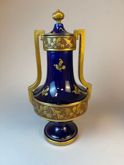 Pair of potpourri vases on pedestals with...