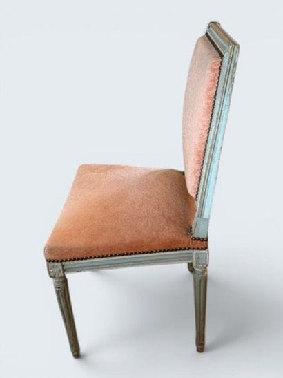 Four chairs with flat backs, made of gray-painted...