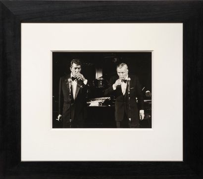 Ron GALELLA (1931-2022). 
Frank Sinatra et...