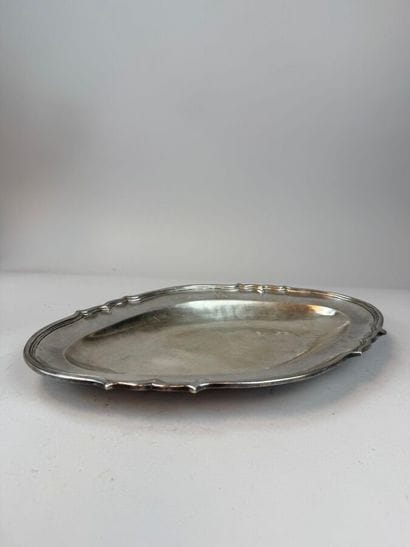 800°/°° silver candelabra; the shaft, shaped...