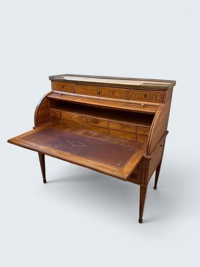 Cylindrical desk with a veneer inlaid with...
