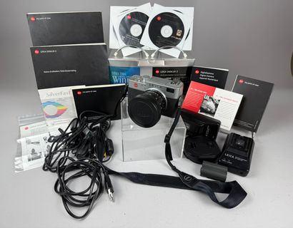 [ LEICA ]
In its original Leica box, a Leica...