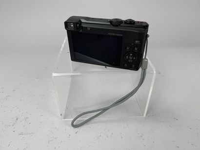 [CAMERAS] 
Set of five Panasonic digital...