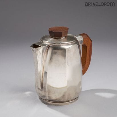 CARDEILHAC Paris 
Art Deco-style pitcher,...