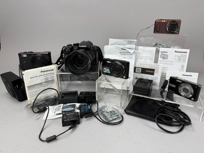 [CAMERAS] 
Set of five Panasonic digital...