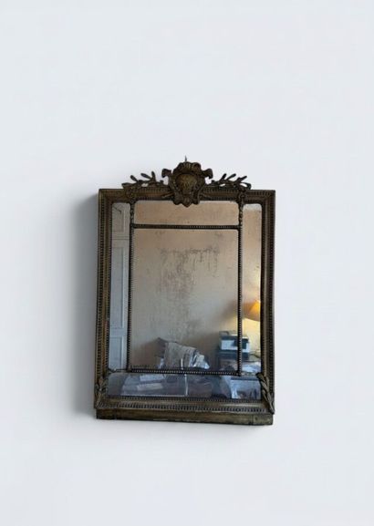 Miroir à parcloses en bois rechampit gris...