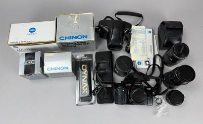 [PHOTOGRAPHIC ACCESSORIES] 
Assorted film...