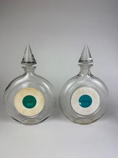 GUERLAIN
- Deux flacons modèle disque, Eau...