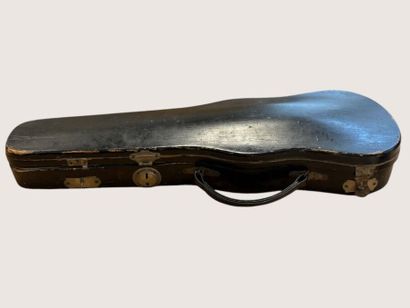 Violon d'enfant.
Avec 2 archets.
Dans étui...