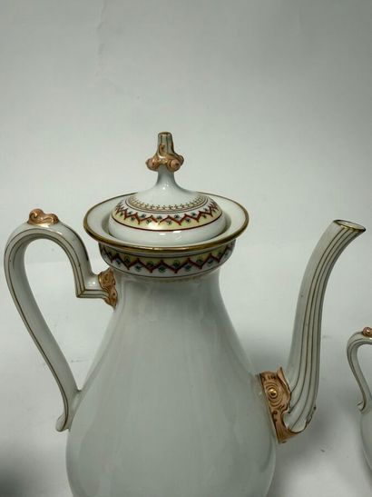 LIMOGES H.T - Circa 1930 
Service à thé en...