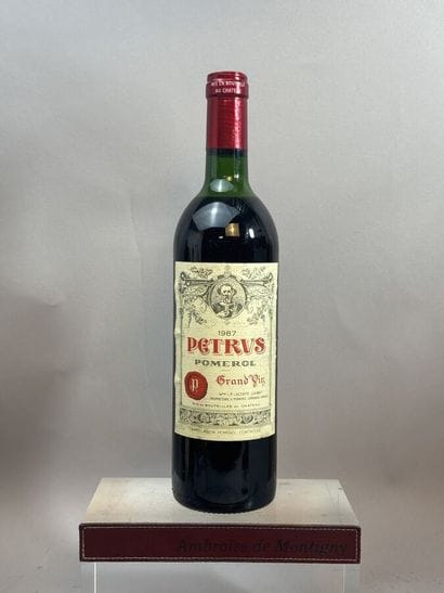 1 Bouteille, PETRUS 1987 - Pomerol 

Niveau...