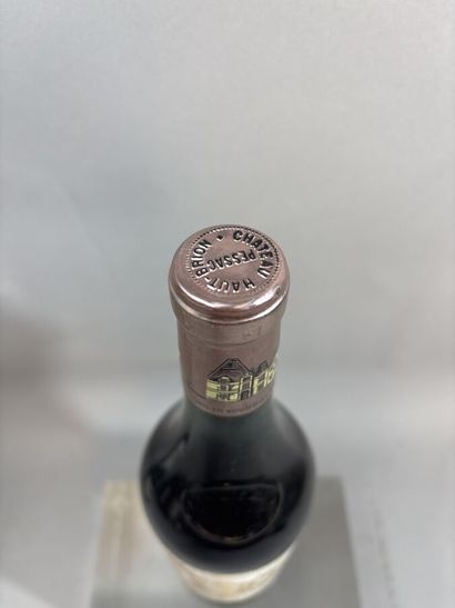 1 Bouteille, Château HAUT BRION 1988 Blanc...