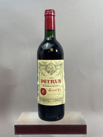 1 Bouteille, PETRUS 1995 - Pomerol 

Etiquette...