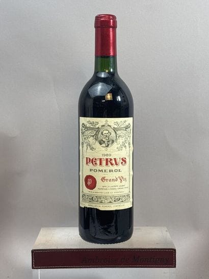 1 Bouteille, PETRUS 1989 - Pomerol 

Étiquette...