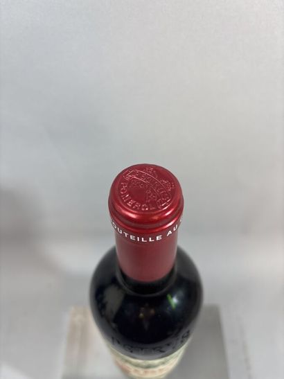 1 Bouteille, PETRUS 1997 - Pomerol 

Étiquette...