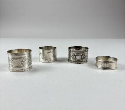 Three 950°/°° silver napkin rings.
Weight:...