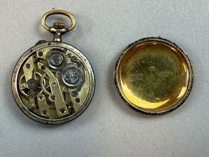 Set of two watches consisting of: 
- An 800°/°°...