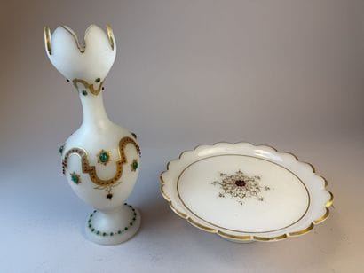 Tulip-shaped vase on a pedestal with a cut-out...