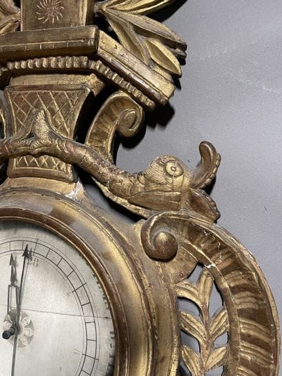 PARIS - 18TH CENTURY
Carved and gilded wooden...
