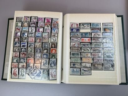 [STAMPS]
Set of French stamp albums including:...