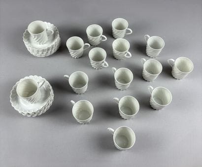 HAVILAND LIMOGES - FRANCE
White porcelain...