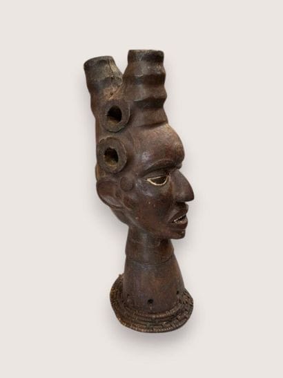 [AFRICAN ART]
Set consisting of: 
- Large...