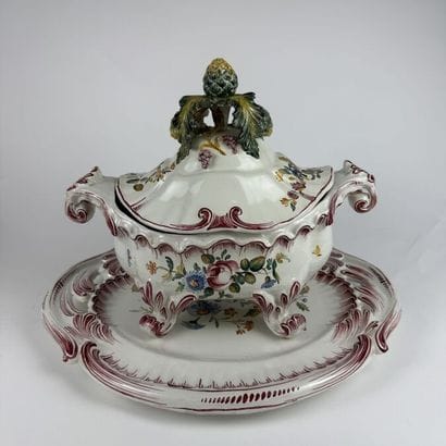 EUROPEAN ARTISANRY - 19TH CENTURY
Glazed...