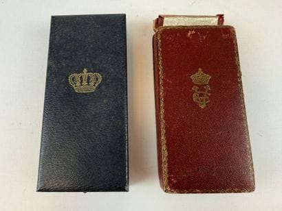 [MEDALS] 
ITALY
Officer's Cross of the National...