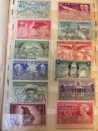 [STAMPS]
Set of 5 stamp albums and loose...