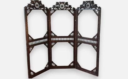 FRANCE - 19th CENTURY
Three-panel folding...