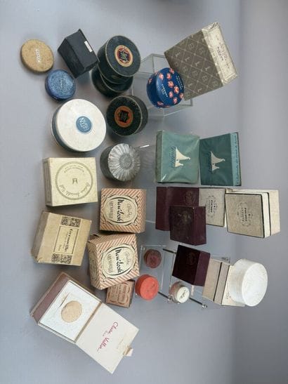 [PERFUMES]
Various Perfume Makers - (1950s–1960s)
Assortment...